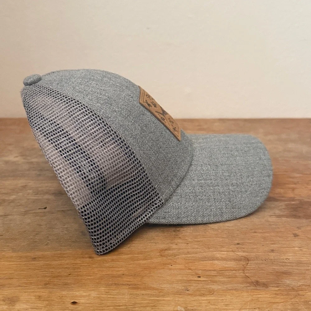 Rare Vintage YETI Heather Gray Patch Trucker Cap - Permit in Mangroves - Picture 3 of 5